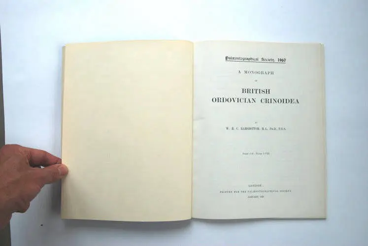 Fossilshop_books_Ramsbottom_Crinoidea_01b